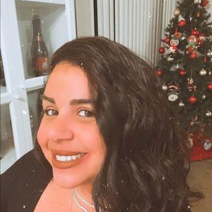 Meet your Posher, Joana